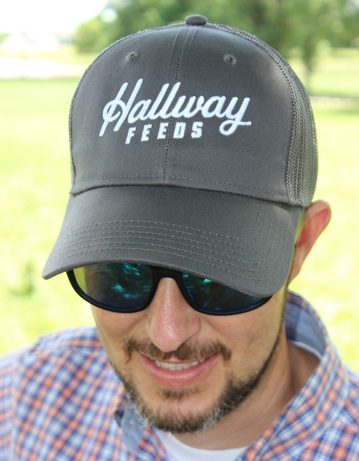 Low Profile Hallway Feeds Trucker Hat